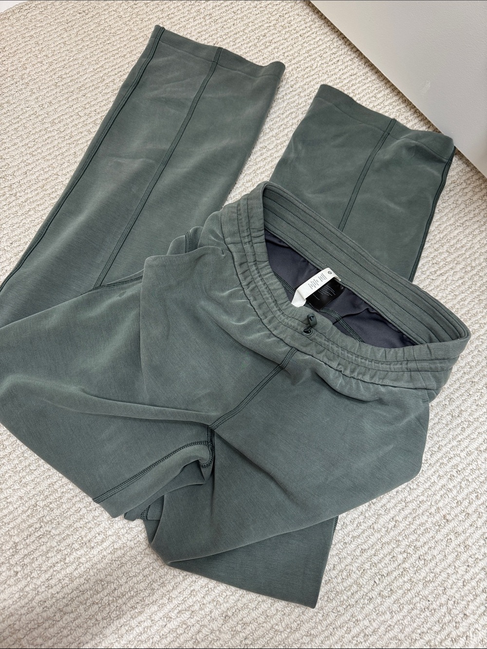 lululemon athletica Olive Green Drawstring Waist Leggings - like new